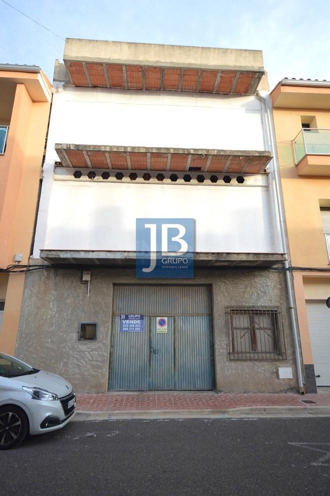 Edificio en venta - ROTGLA I CORBERA