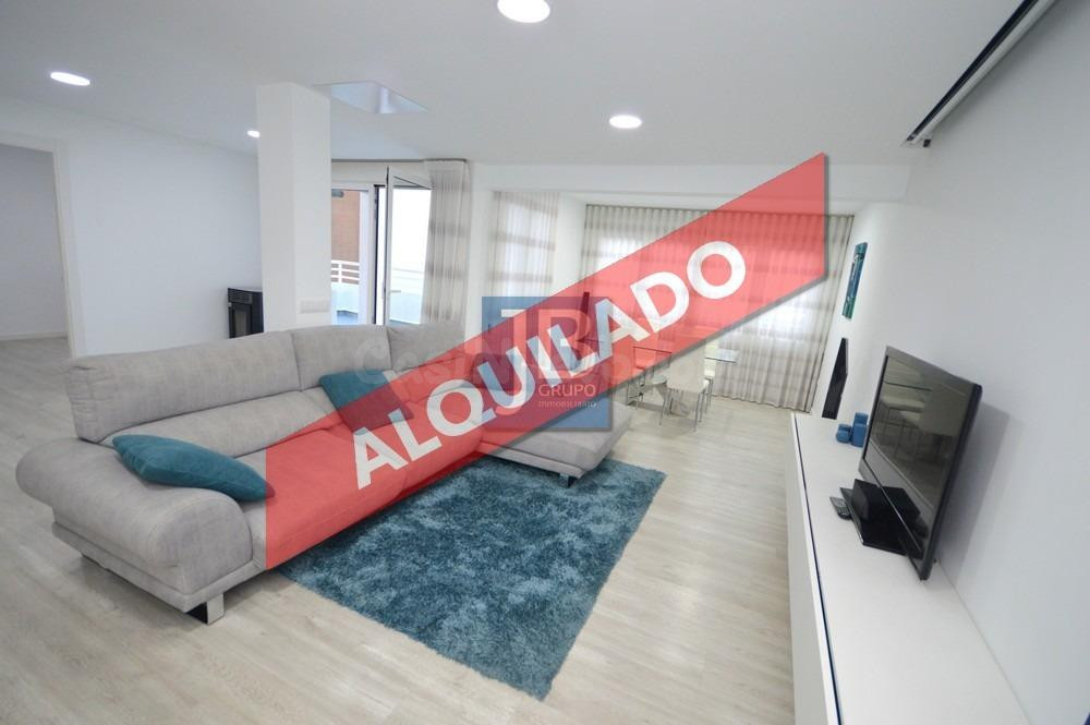 Ático 3 habitaciones 166m² en alquiler - Alameda