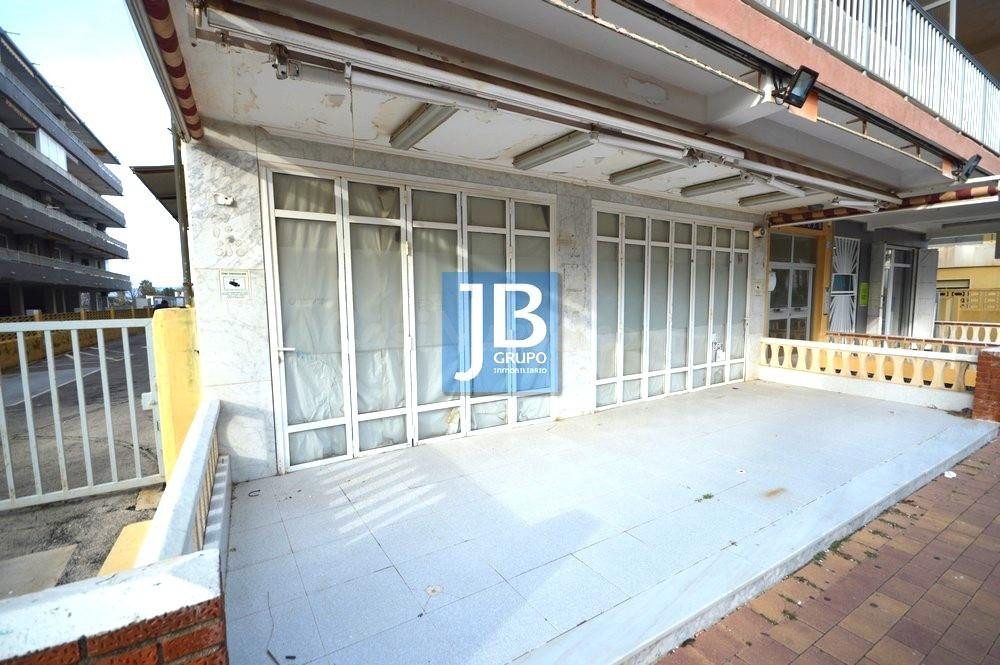 Local comercial 133m² en venta - Costa de valencia - foto 2