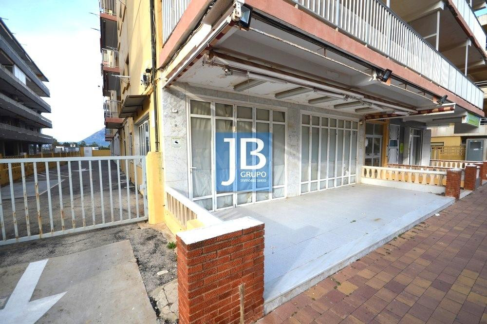 Local comercial 133m² en venta - Costa de valencia - foto 3