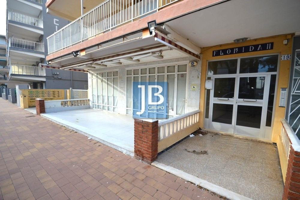 Local comercial 133m² en venta - Costa de valencia - foto 4