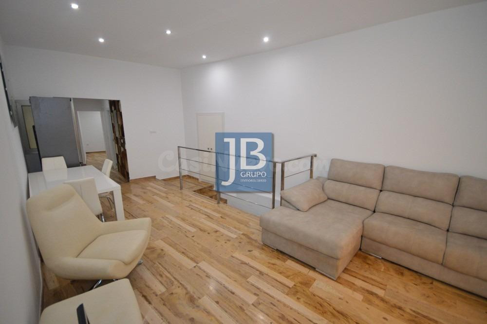 Piso 2 habitaciones 80m² en venta - PLAZA LA MERCED - foto 2