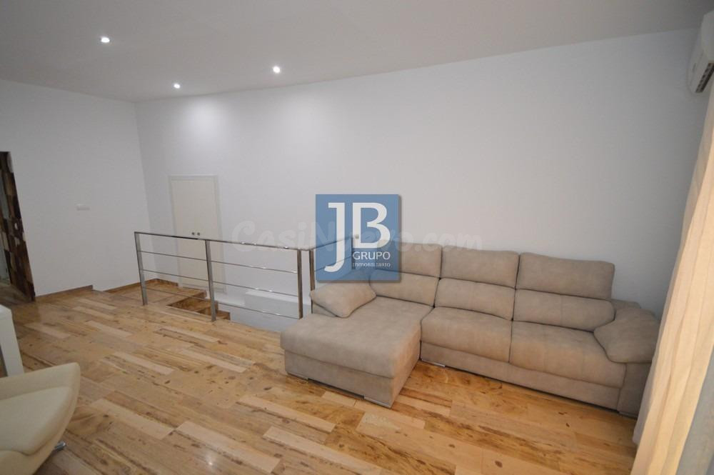 Piso 2 habitaciones 80m² en venta - PLAZA LA MERCED - foto 3
