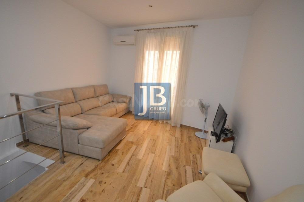 Piso 2 habitaciones 80m² en venta - PLAZA LA MERCED - foto 4
