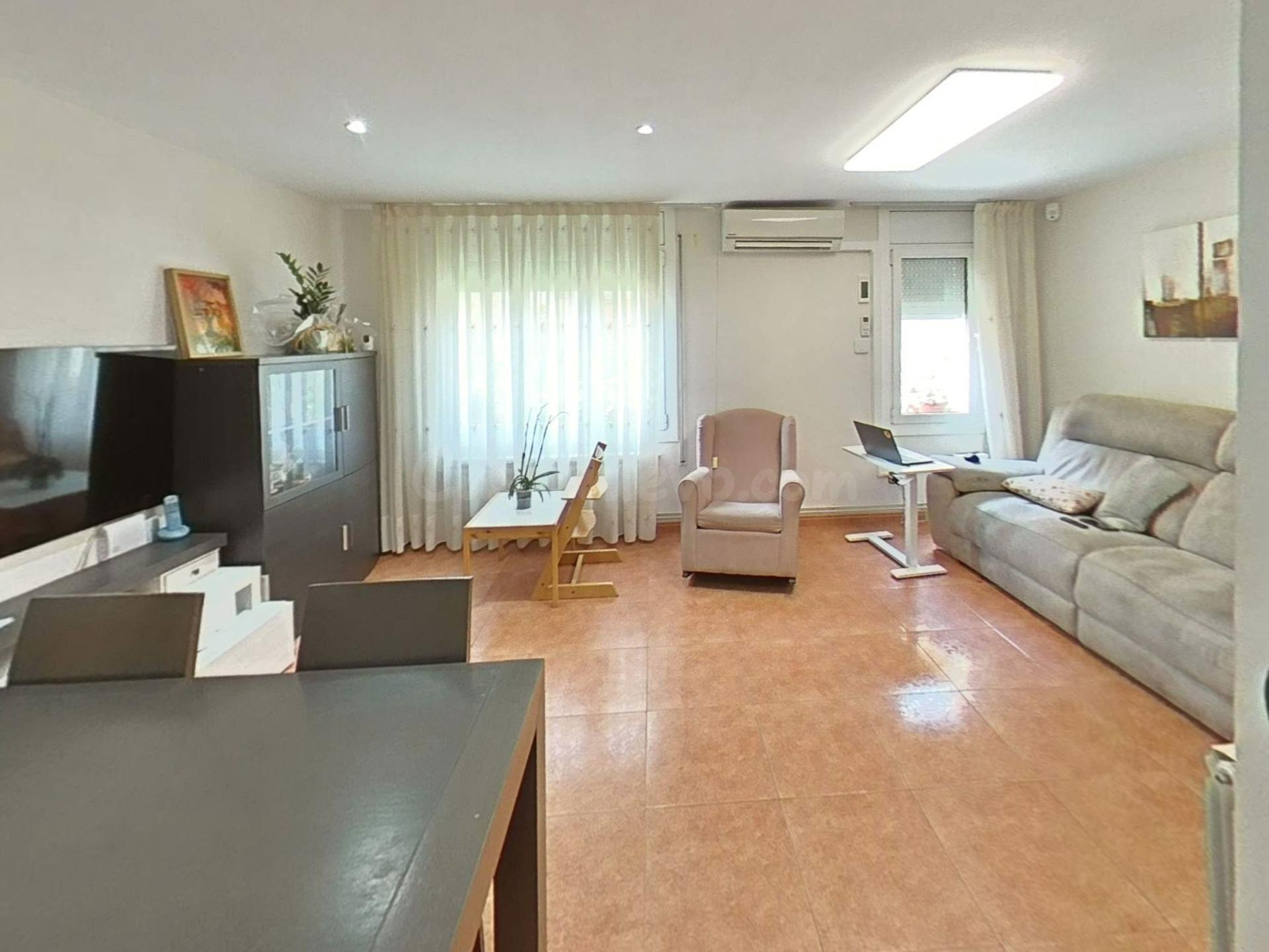 Piso en Can Rull para entrar a vivir - foto 3