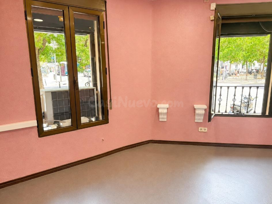 Oficina exterior en esquina junto al Retiro – Calle Ibiza co - foto 4