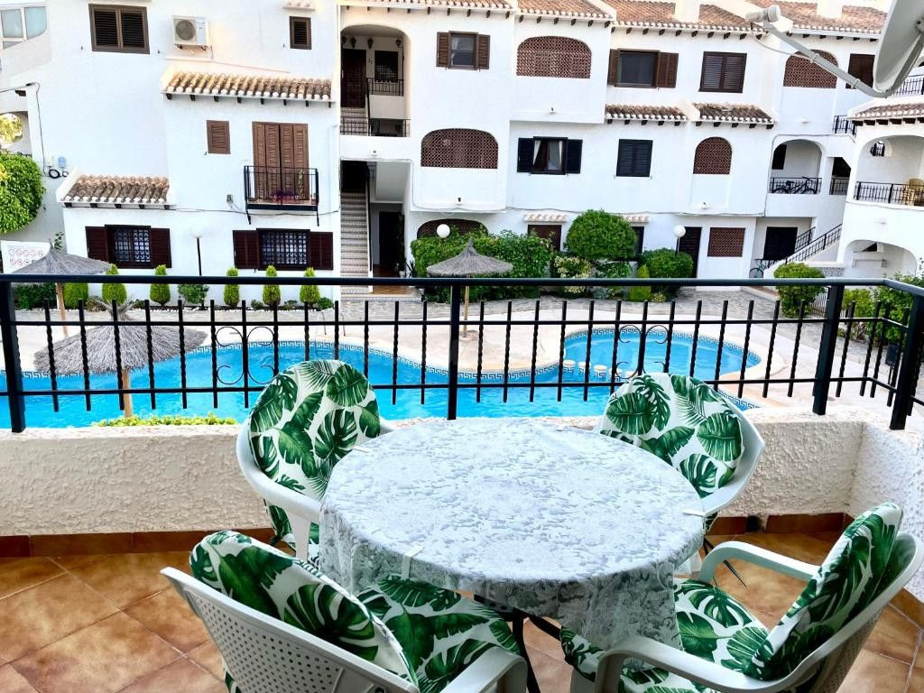 Apartamento 2 habitaciones en venta - Cabo Roig - foto 2