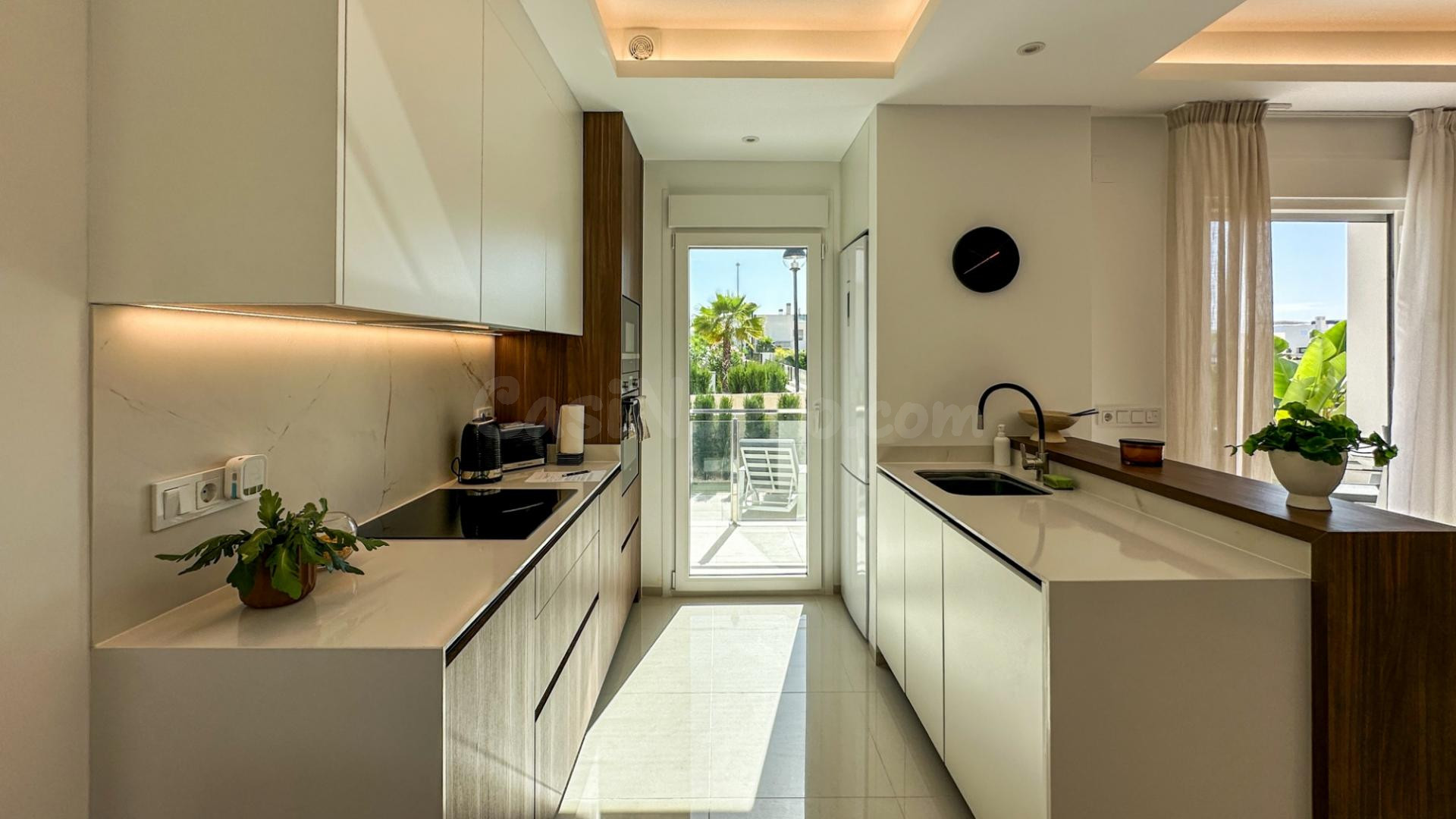 Bungalow 2 habitaciones 79m² en venta - Centro de la Ciudad  - foto 4