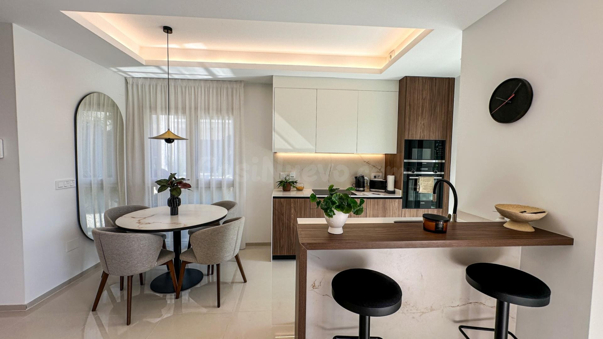 Bungalow 2 habitaciones 79m² en venta - Centro de la Ciudad  - foto 5
