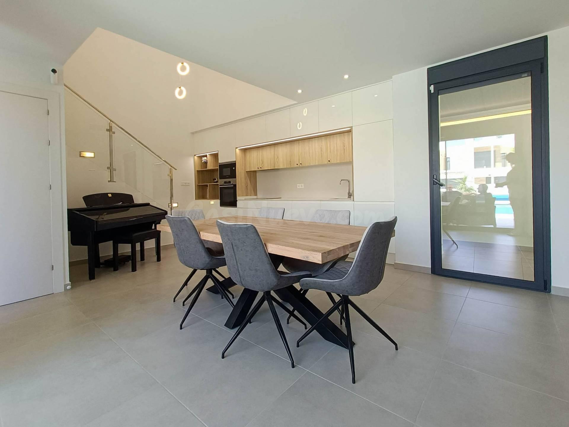 Villa 5 habitaciones 214m² en venta - Pueblo 5 - foto 4