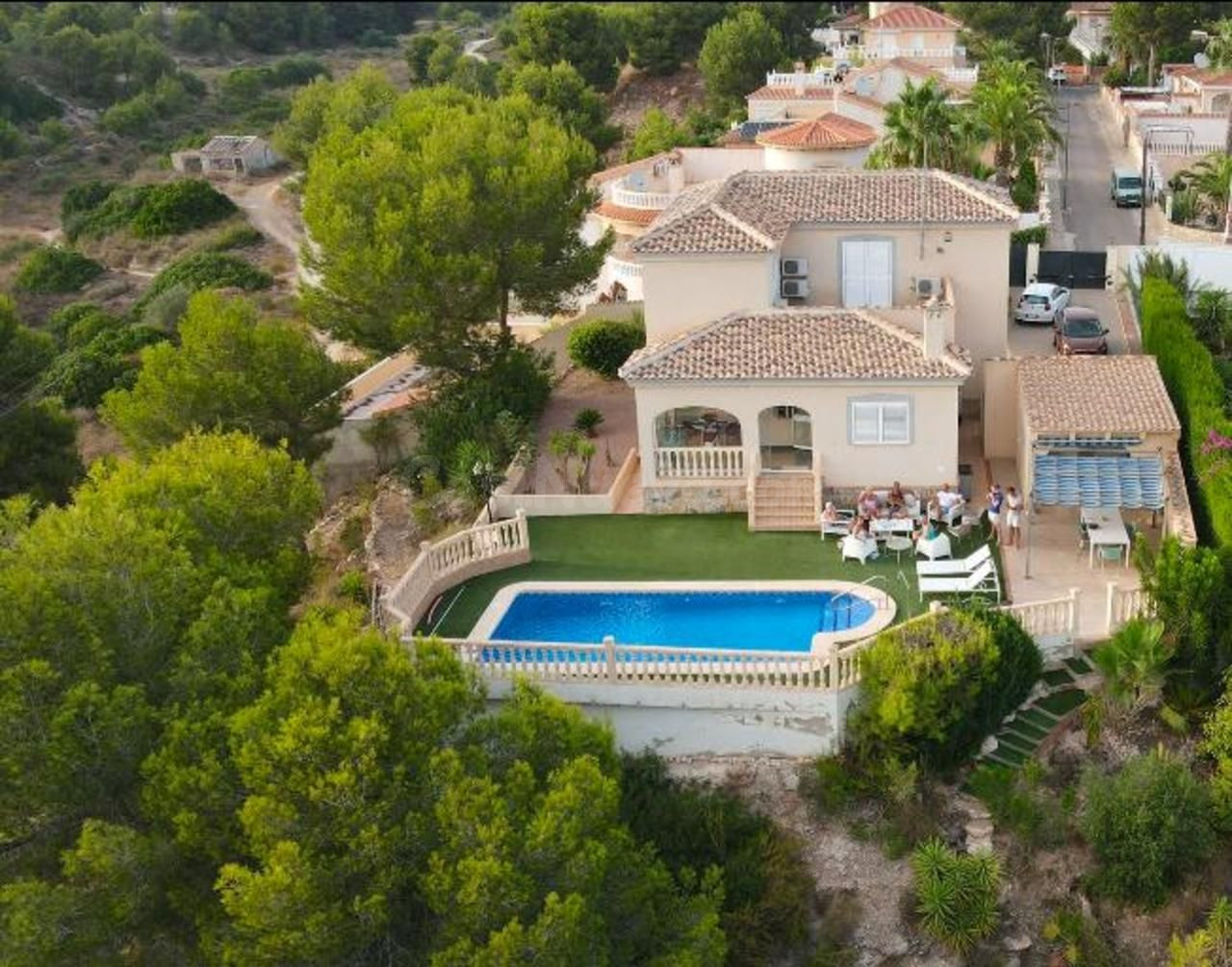 Villa 3 habitaciones 160m² en venta - Mil Palmeras