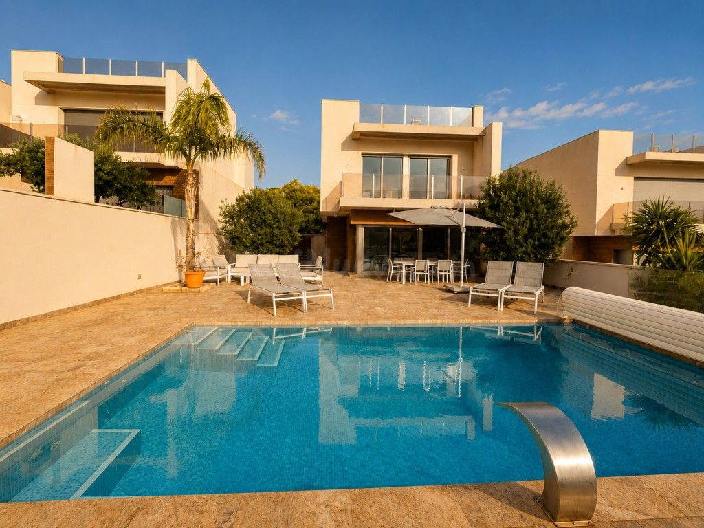 Villa 3 habitaciones 125m² en venta - Pueblo - foto 2
