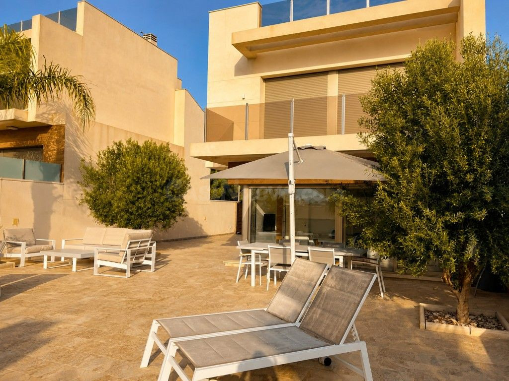 Villa 3 habitaciones 125m² en venta - Pueblo - foto 4
