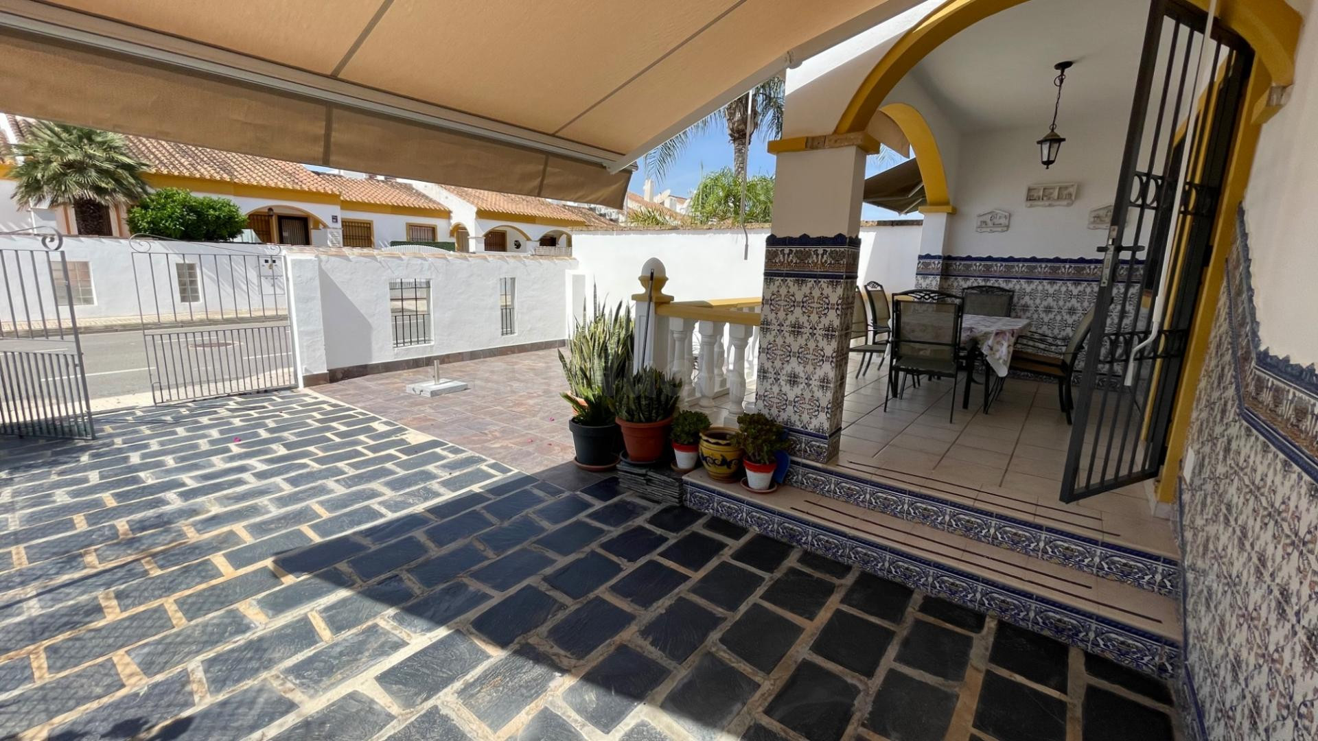 Casa 3 habitaciones 76m² en venta - Zona Pueblo - foto 3