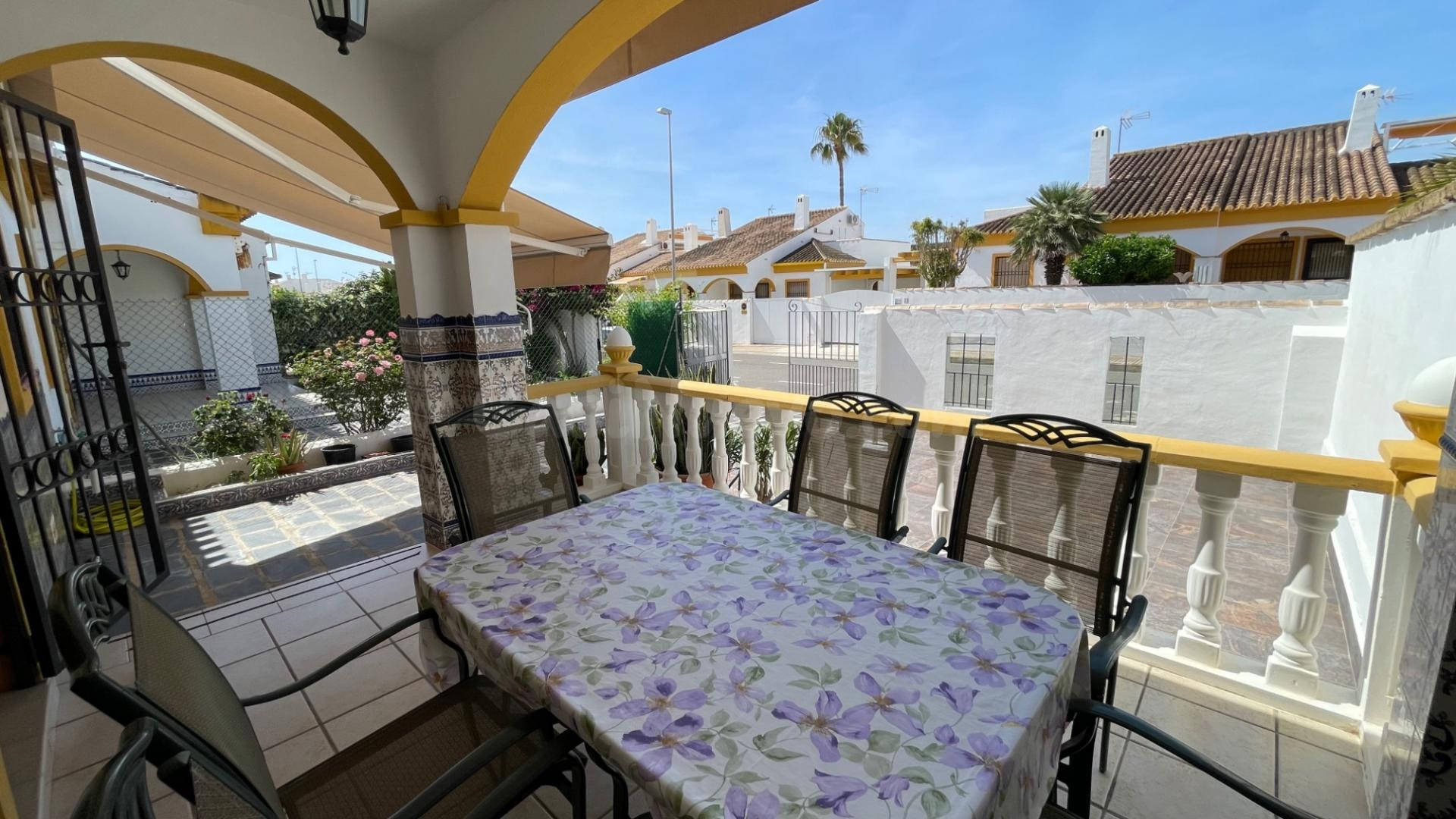 Casa 3 habitaciones 76m² en venta - Zona Pueblo - foto 4