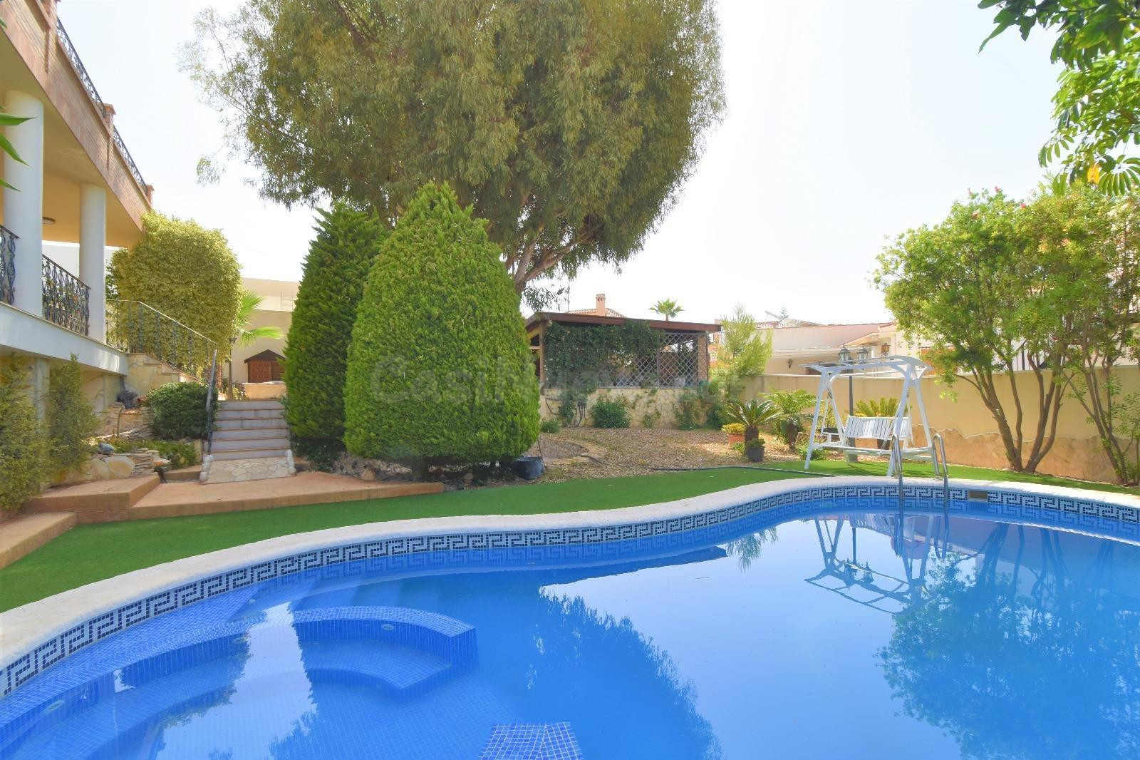 Villa 5 habitaciones 360m² en venta - Centro de la Ciudad Qu - foto 4
