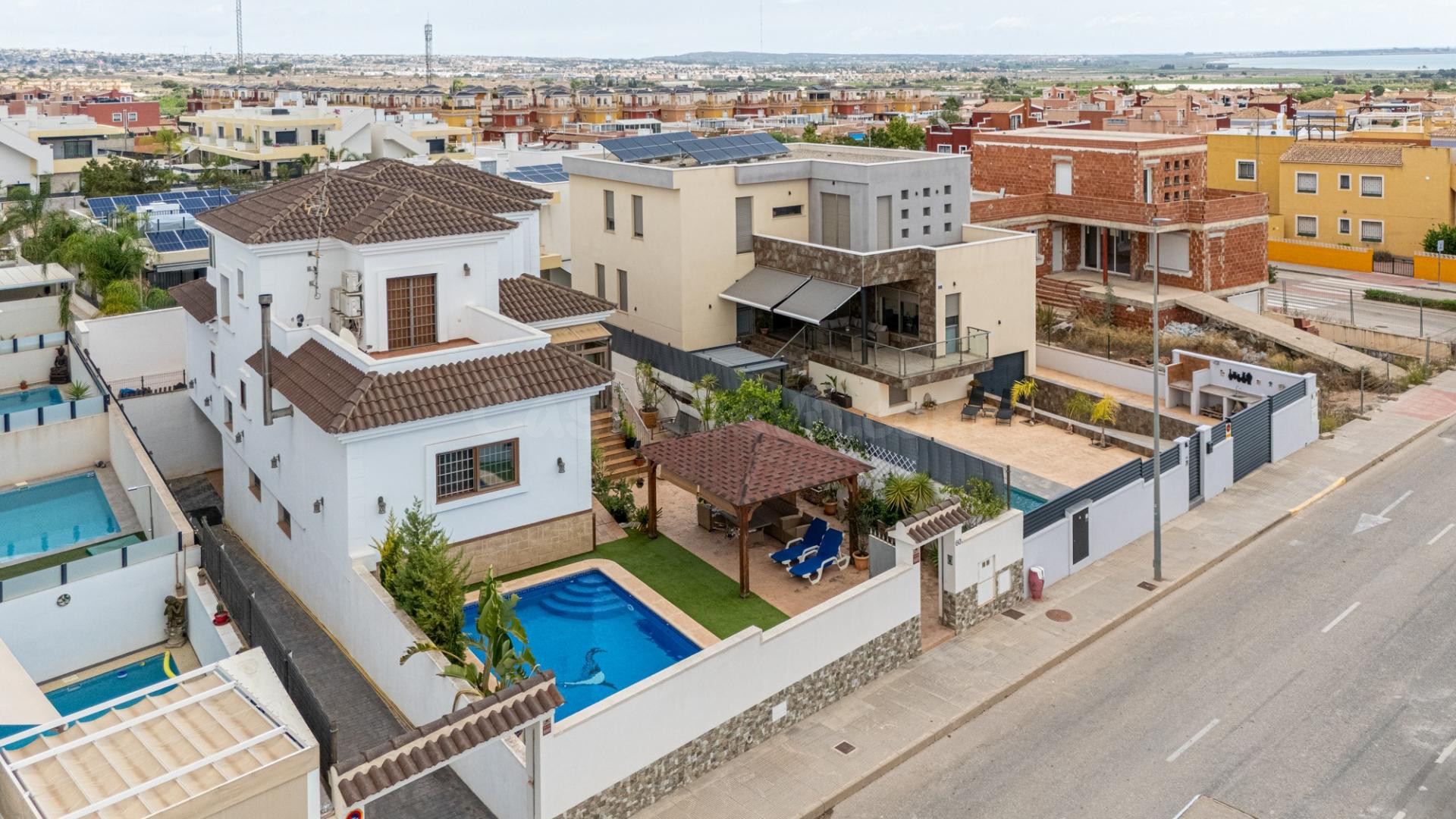Villa 4 habitaciones 417m² en venta - Costa blanca sur - foto 2