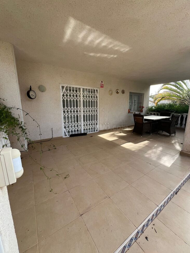 Villa 3 habitaciones 130m² en venta - La Zenia - foto 5