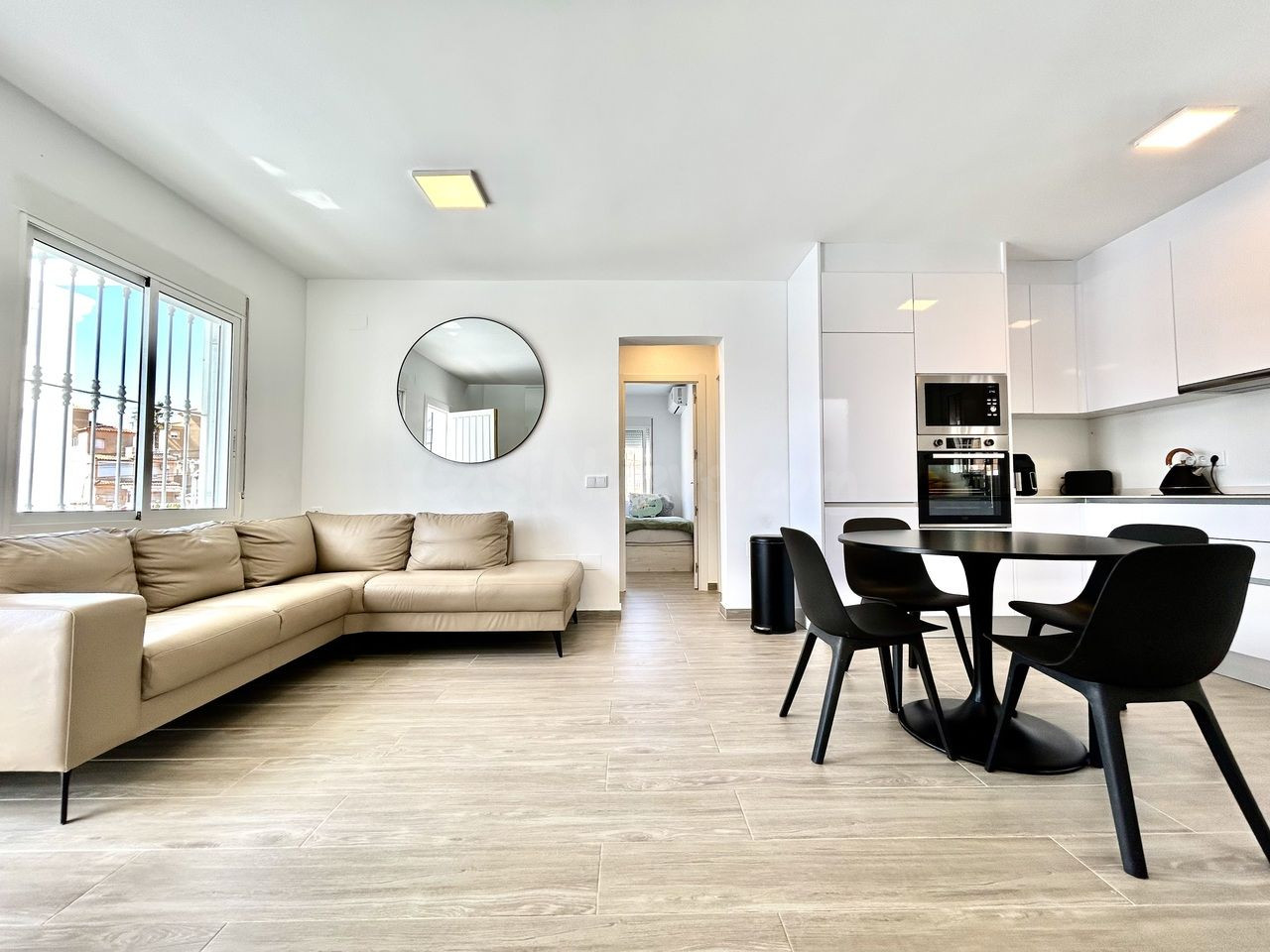 Villa 5 habitaciones 166m² en venta - Villamartín-Las Filipi - foto 3