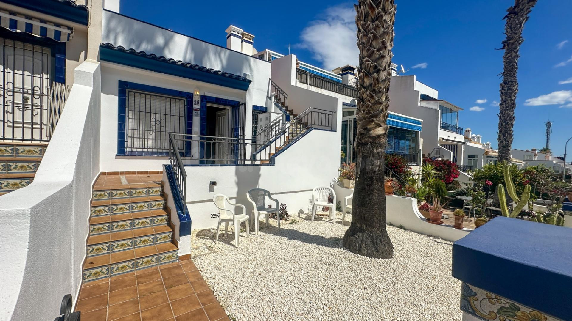 Casa 2 habitaciones 64m² en venta - Villamartín-Las Filipina - foto 2