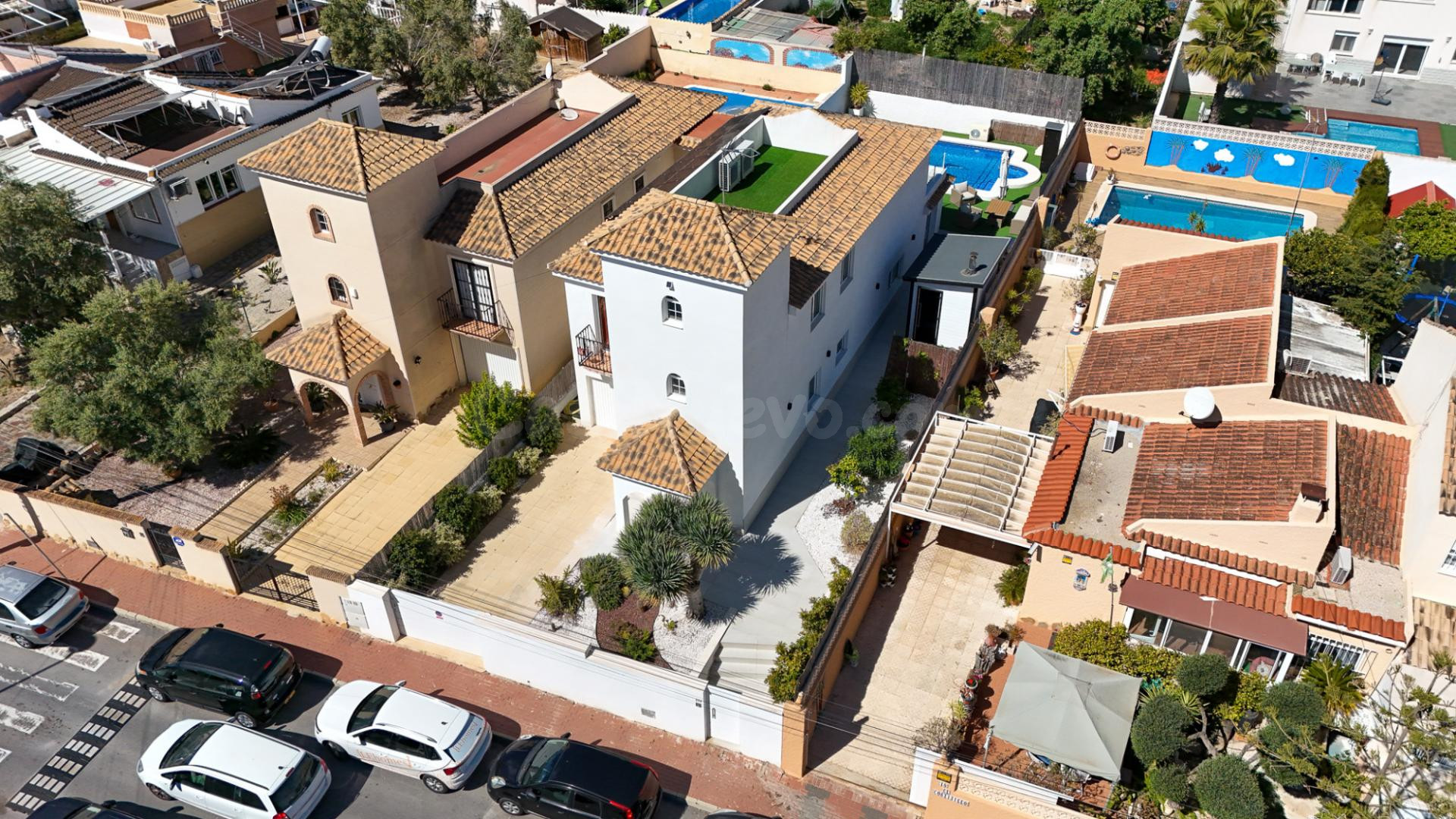 Villa 4 habitaciones 245m² en venta - La siesta - foto 2