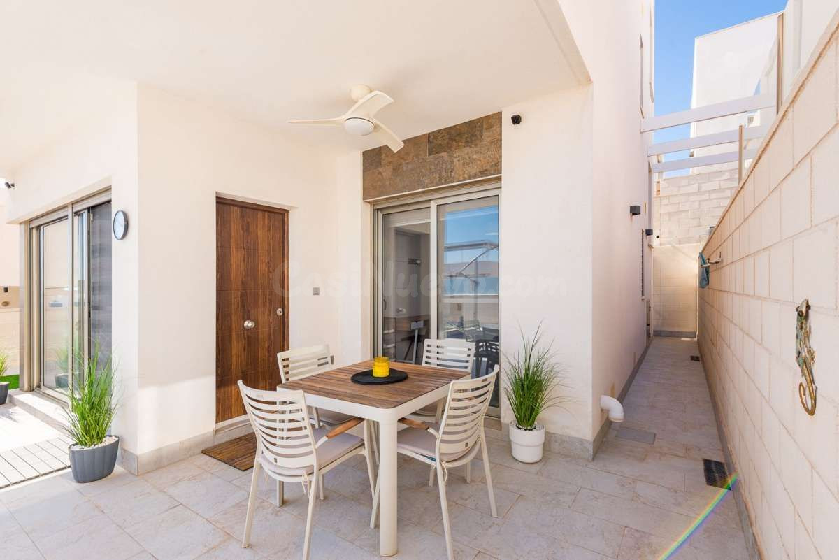 Villa 3 habitaciones 115m² en venta - Lomas de Cabo Roig - foto 3
