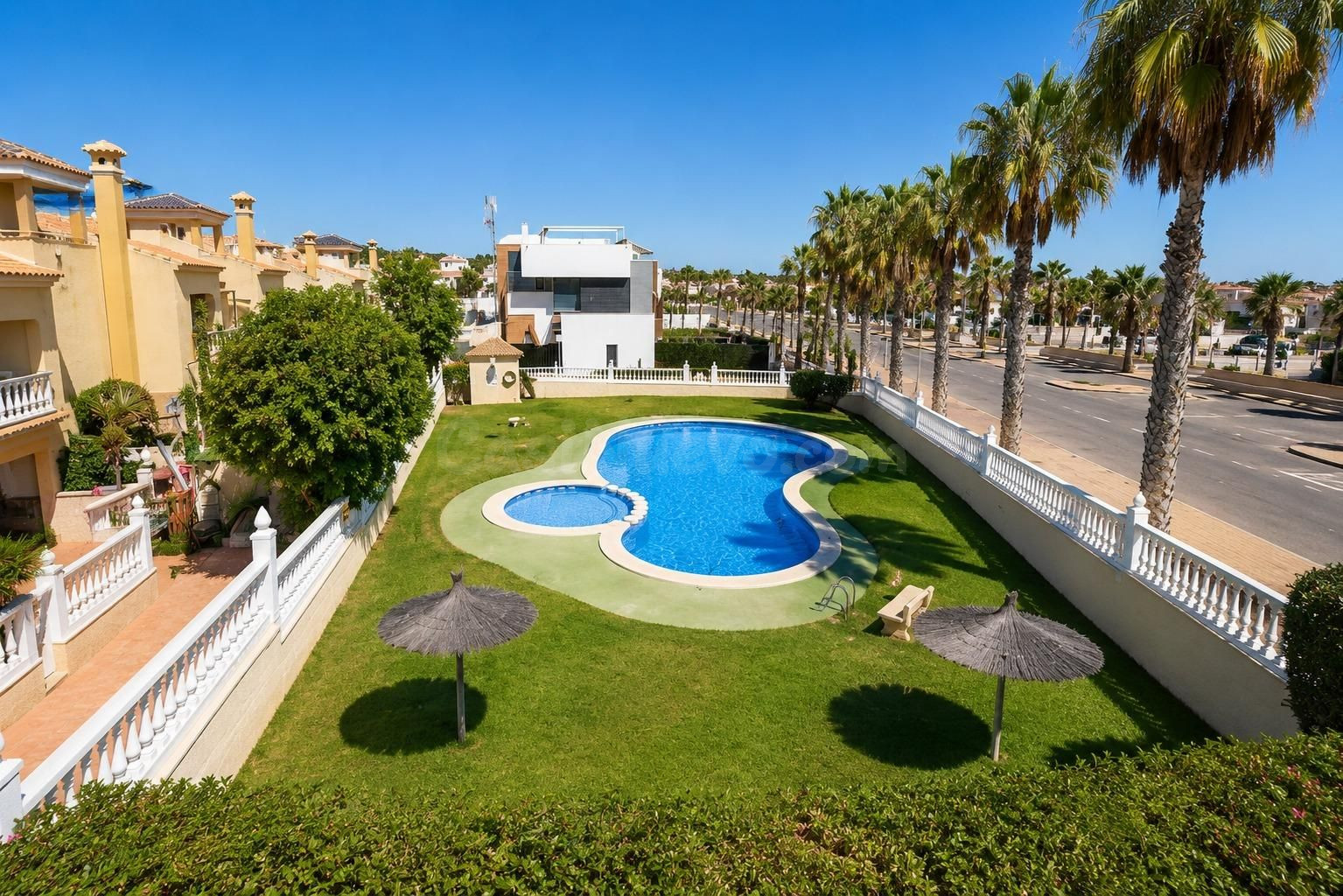 Apartamento 2 habitaciones 69m² en venta - Lomas de Cabo Roi - foto 2