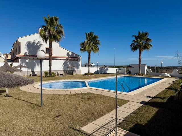 Casa 3 habitaciones en venta - Bellavista - foto 2