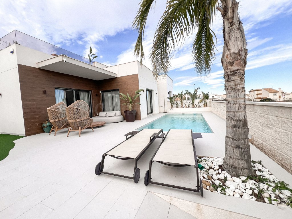 Villa 4 habitaciones 263m² en venta - Pueblo - foto 2