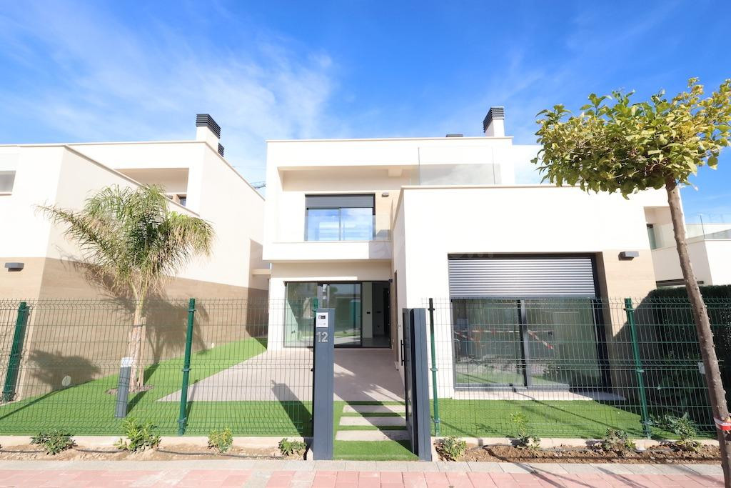 Villa 3 habitaciones 135m² en venta - Dolores de Pacheco-San