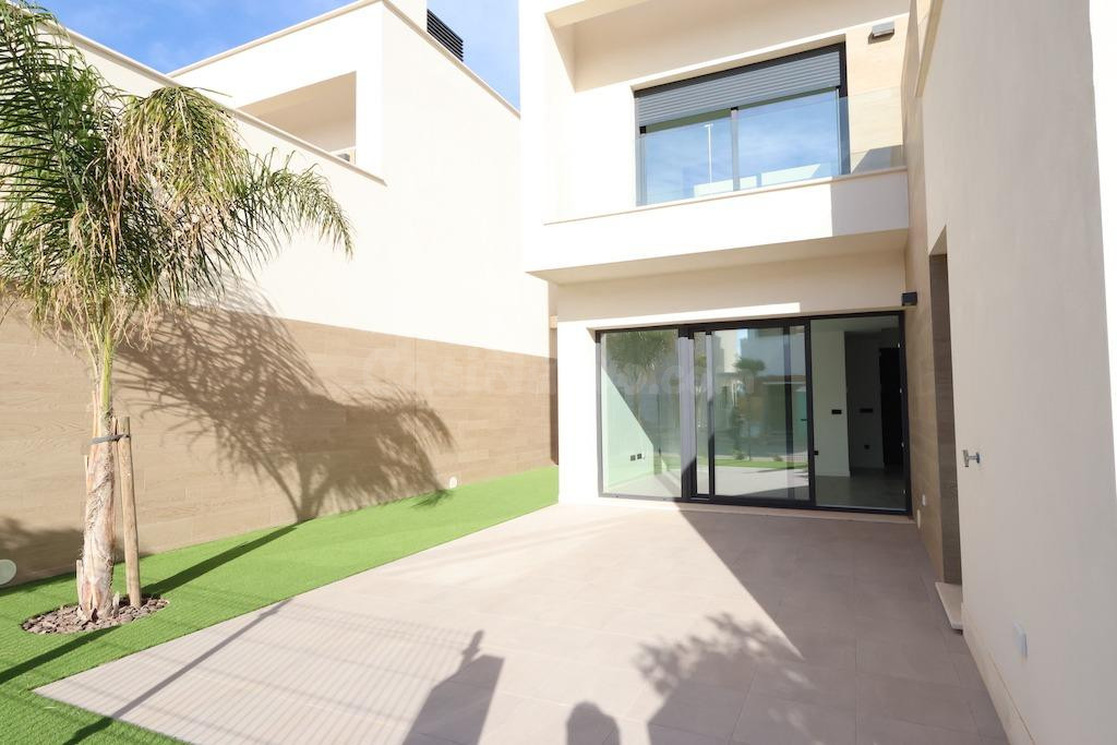 Villa 3 habitaciones 135m² en venta - Dolores de Pacheco-San - foto 3