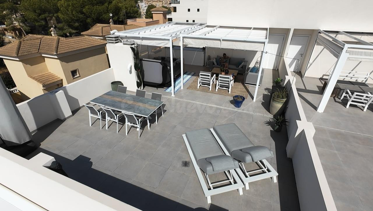 Ático 2 habitaciones 85m² en venta - Lomas de Campoamor-Las  - foto 3