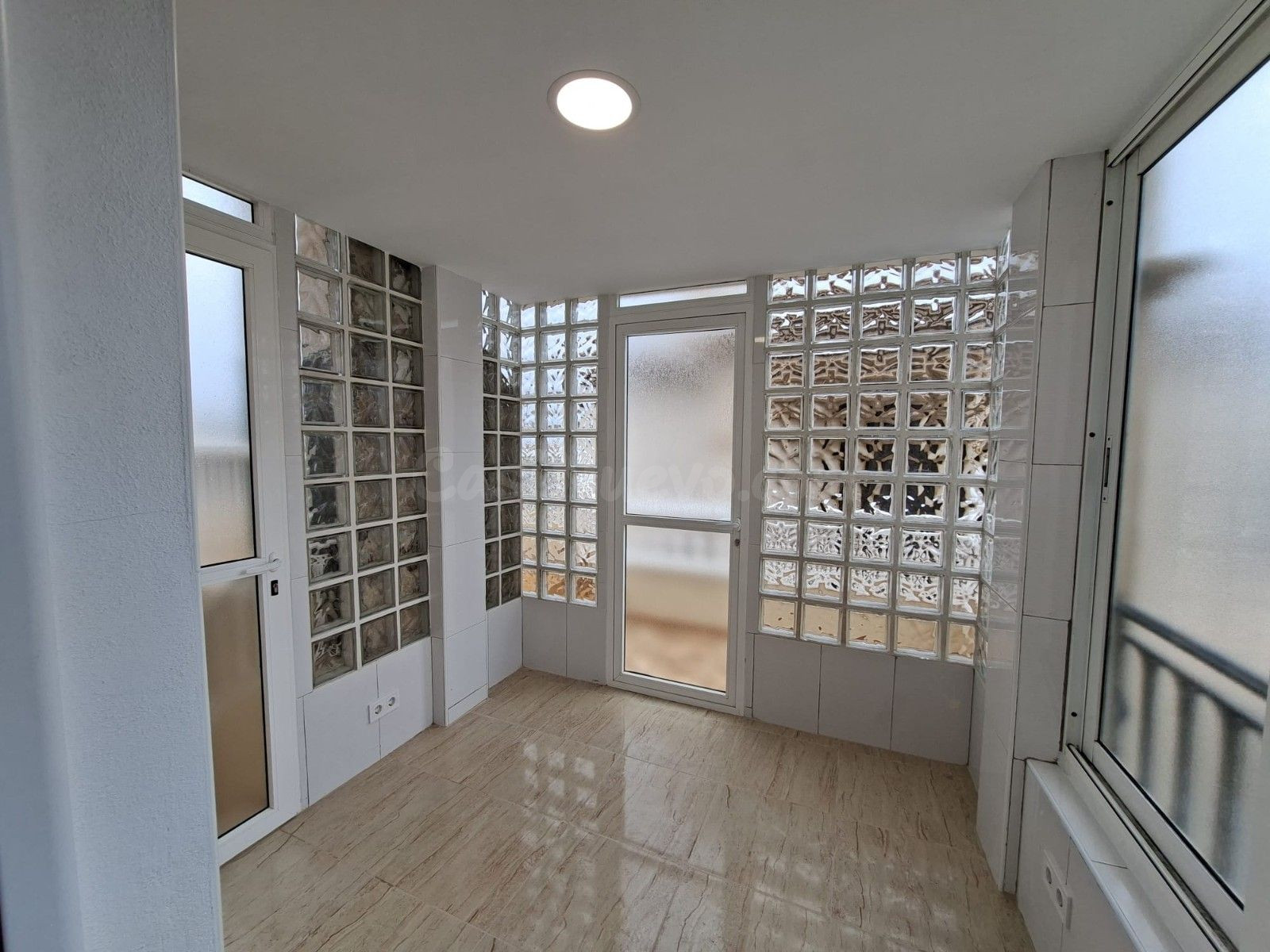 Bungalow 2 habitaciones 52m² en venta - Punta Prima - foto 5