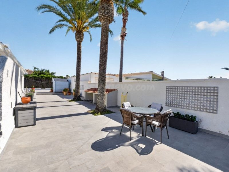 Villa 3 habitaciones en venta - Nueva Torrevieja - foto 3