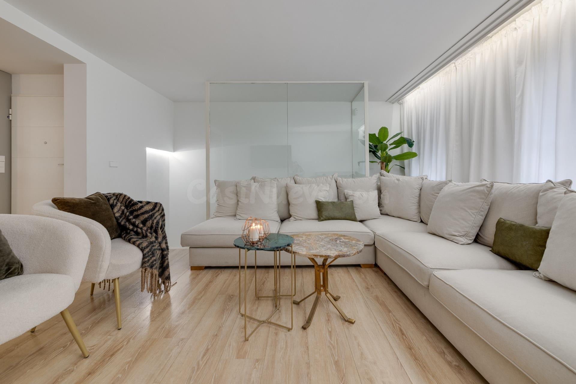 Apartamento 4 habitaciones 265m² en venta - Estacion de auto - foto 3