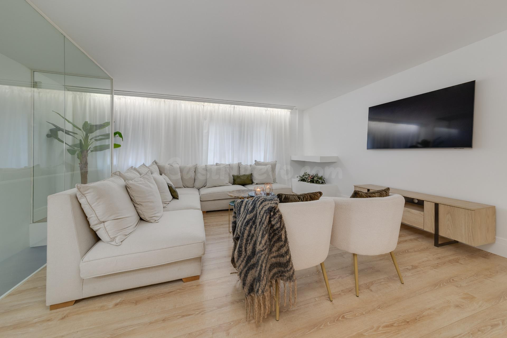Apartamento 4 habitaciones 265m² en venta - Estacion de auto - foto 5