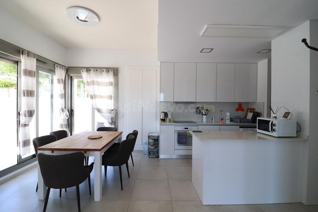 Villa 3 habitaciones 250m² en venta - Bellavista - foto 2