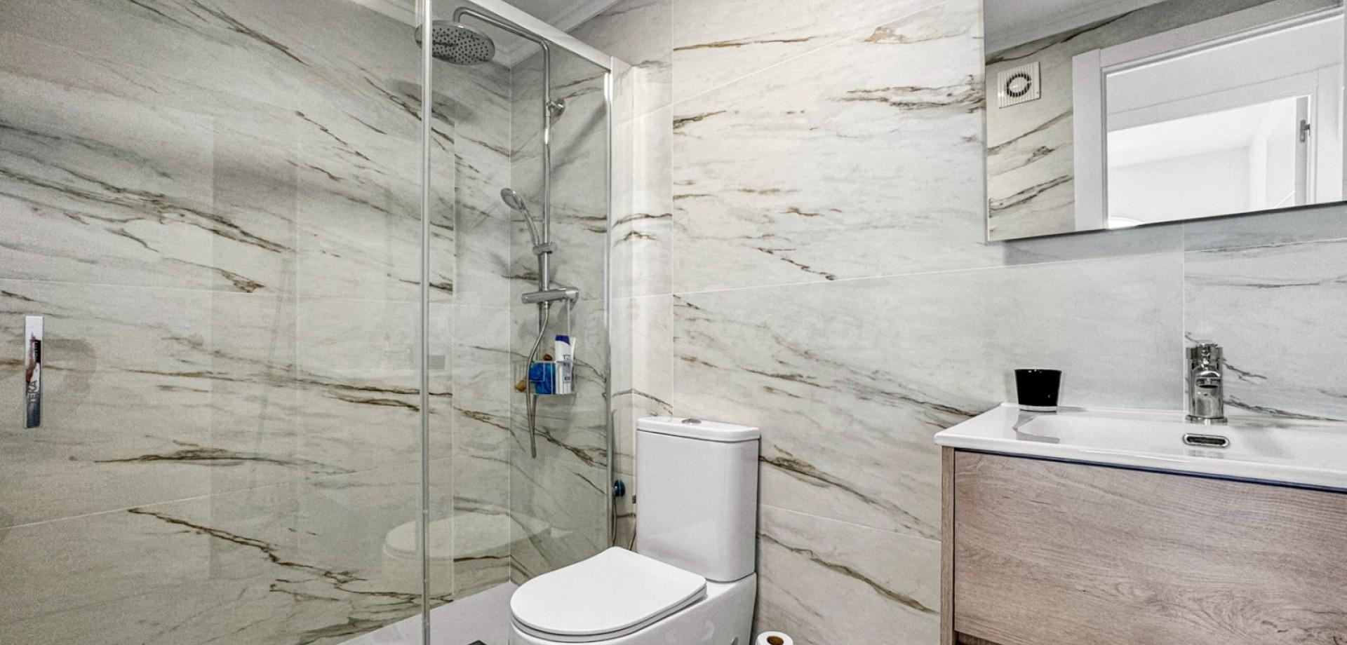 Apartamento 1 habitación 45m² en venta - Punta Prima - foto 4