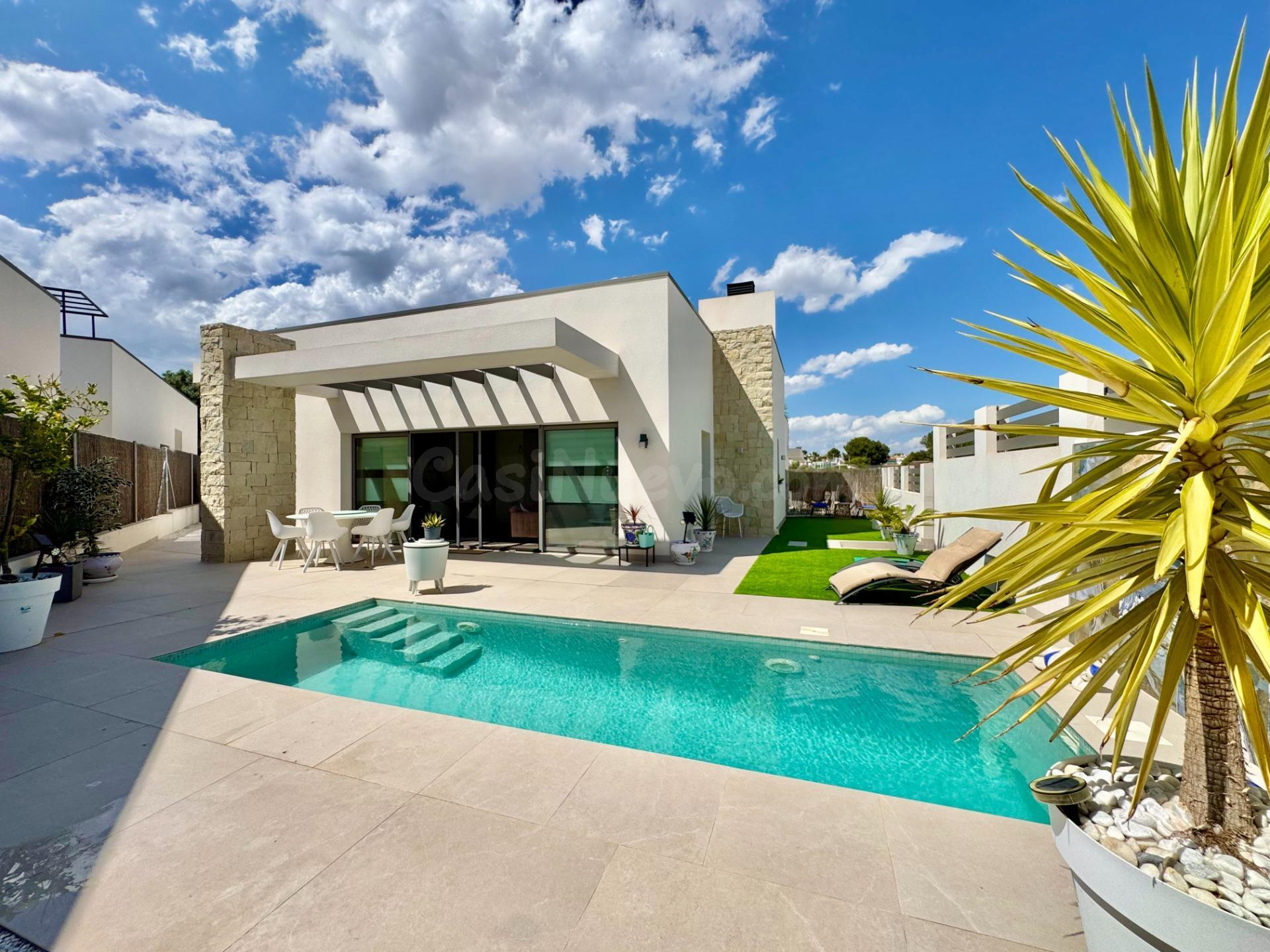 Villa 3 habitaciones 90m² en venta - Blue Lagoon - Galán