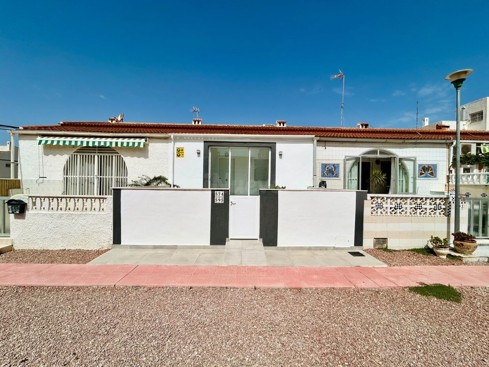Casa 2 habitaciones 68m² en venta - La Hoya-Daimes-El Derram - foto 3