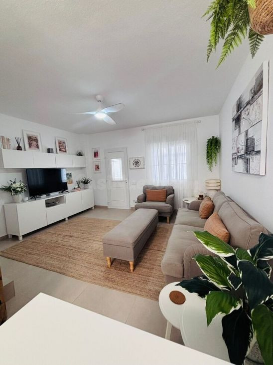 Casa 2 habitaciones 96m² en venta - Las Filipinas - foto 3