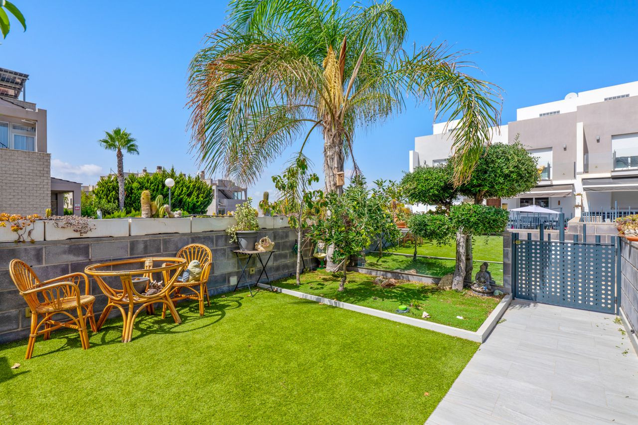 Casa 4 habitaciones 158m² en venta - Aguas Nuevas - foto 3
