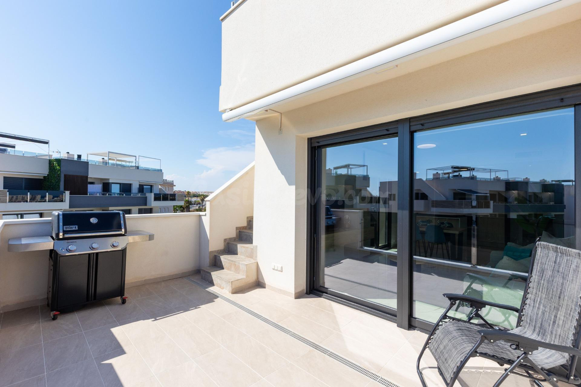Ático 2 habitaciones 75m² en venta - Punta Prima - foto 3