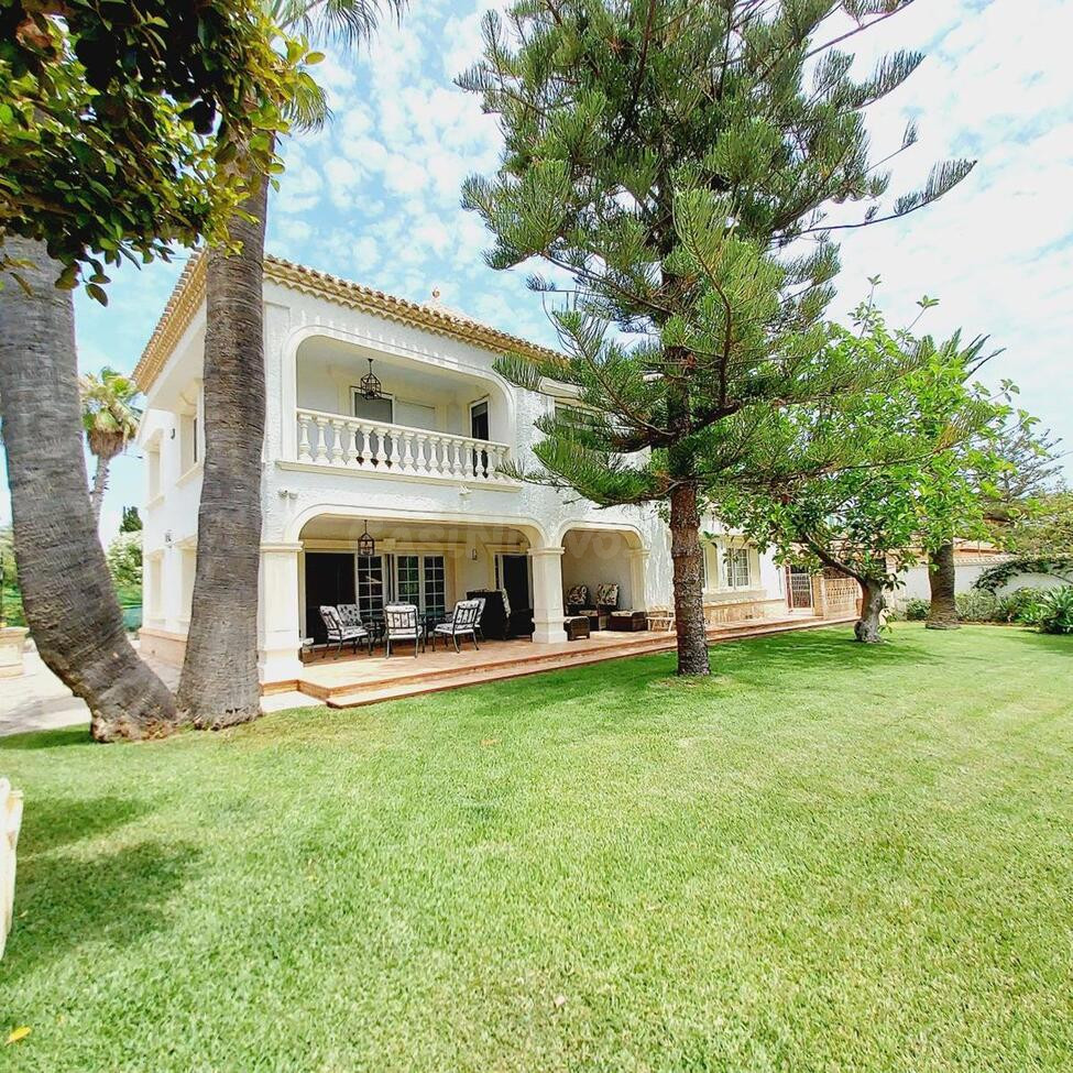 Villa 7 habitaciones en venta - Lomas de Cabo Roig