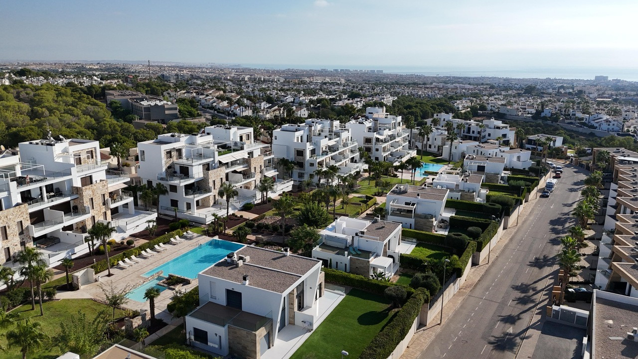 Villa 3 habitaciones 102m² en venta - Lomas de Cabo Roig-Los
