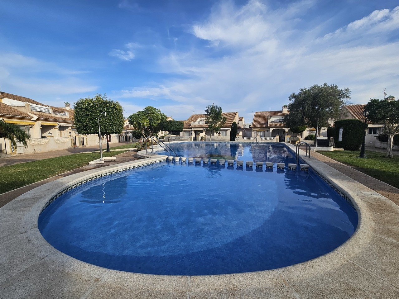 Bungalow 3 habitaciones 90m² en venta - La Zenia - foto 2