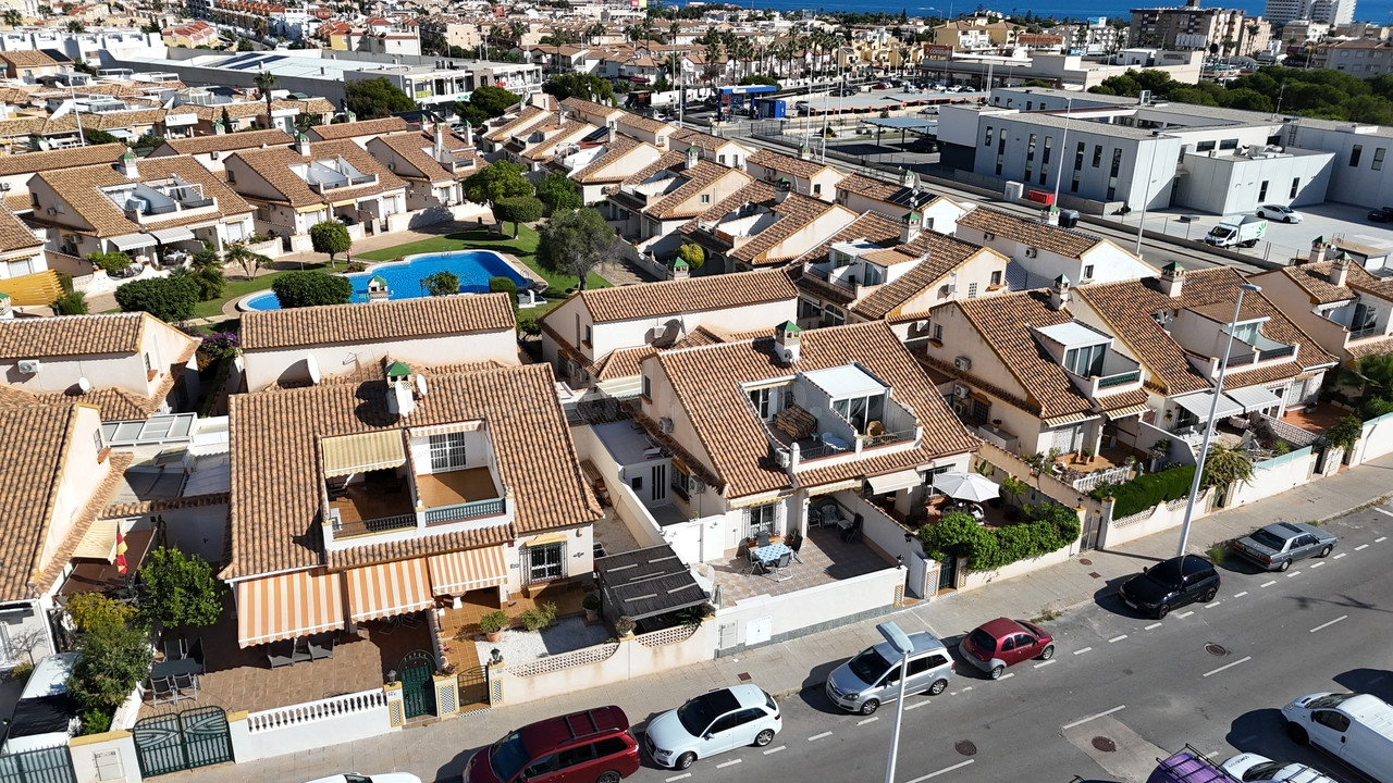 Bungalow 3 habitaciones 90m² en venta - La Zenia - foto 4