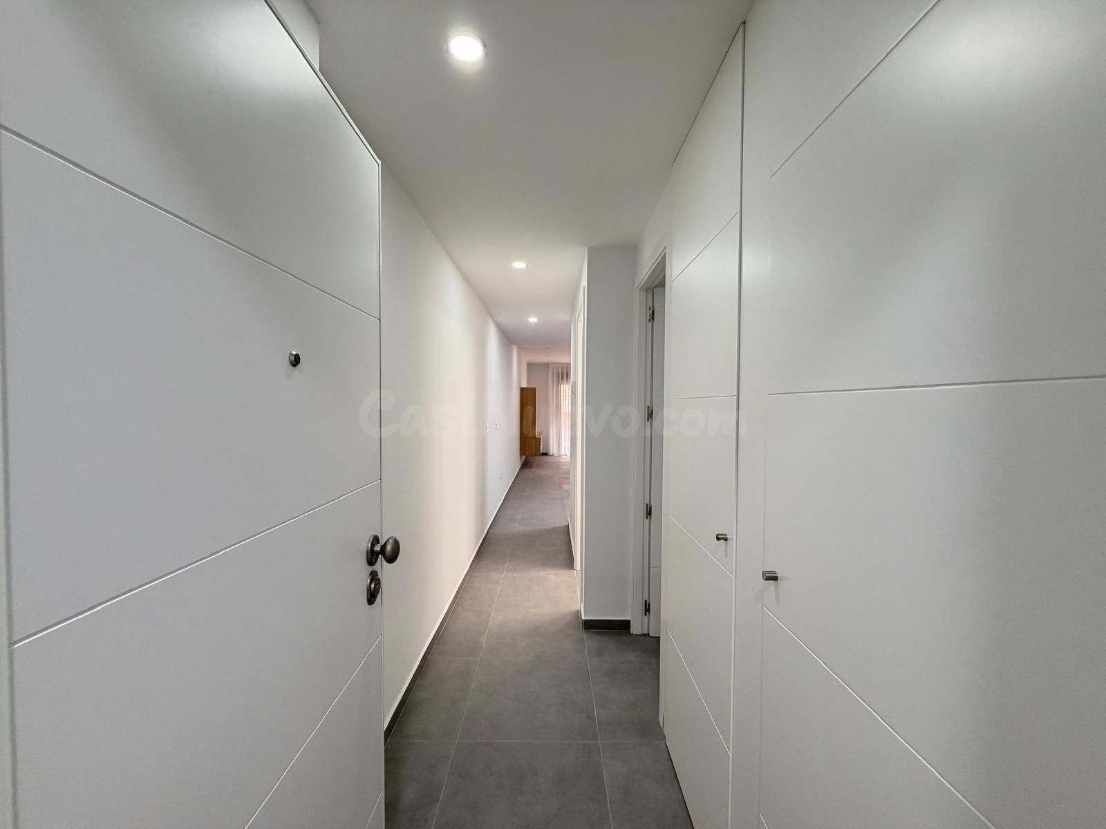 Apartamento 3 habitaciones 113m² en venta - Estacion de auto - foto 2