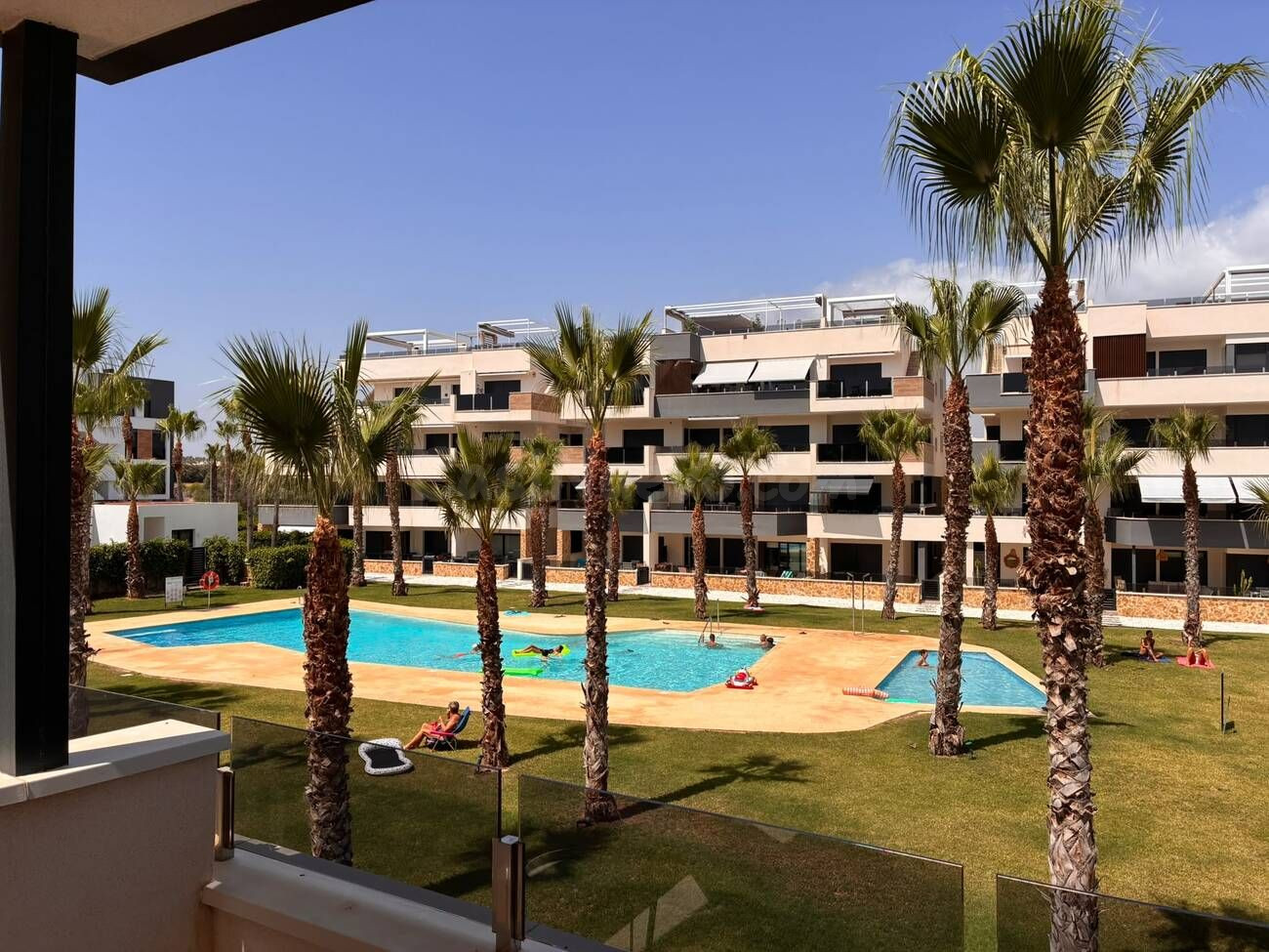 Apartamento 2 habitaciones 100m² en venta - Villamartín-Las Filipinas