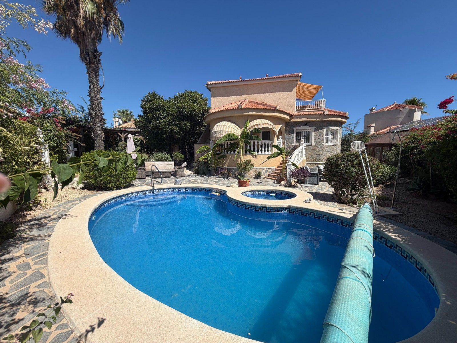 Villa 3 habitaciones 115m² en venta - Pueblo 5